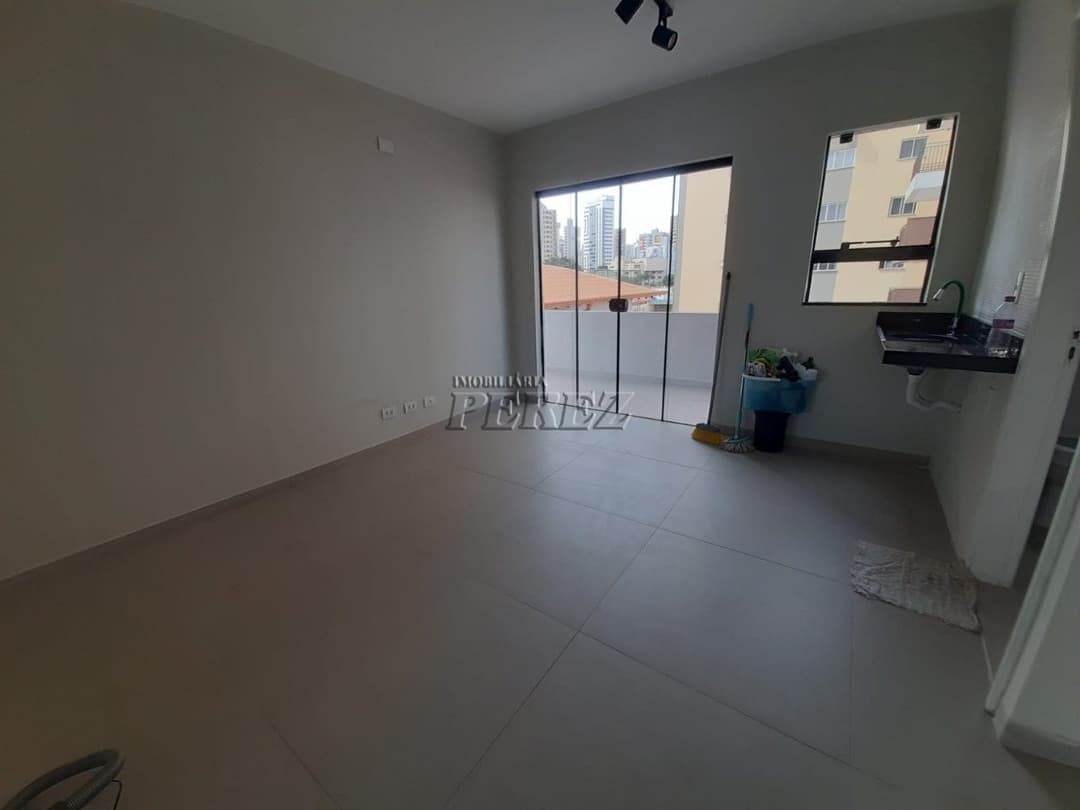 Sala para alugar no Edifício Montese, no centro de Londrina - Foto 5