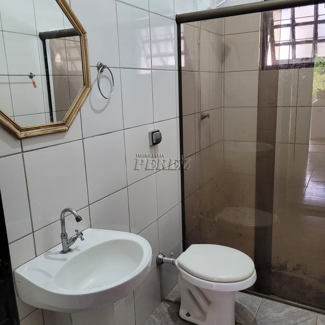 Casa à venda. Térrea com Quintal e 2 Dormitórios - Localização Privilegiada em Londrina! - Foto 12