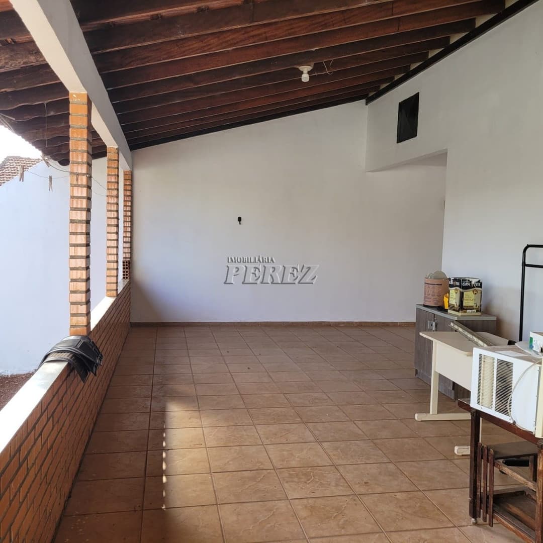 Casa à venda. Térrea com Quintal e 2 Dormitórios - Localização Privilegiada em Londrina! - Foto 14