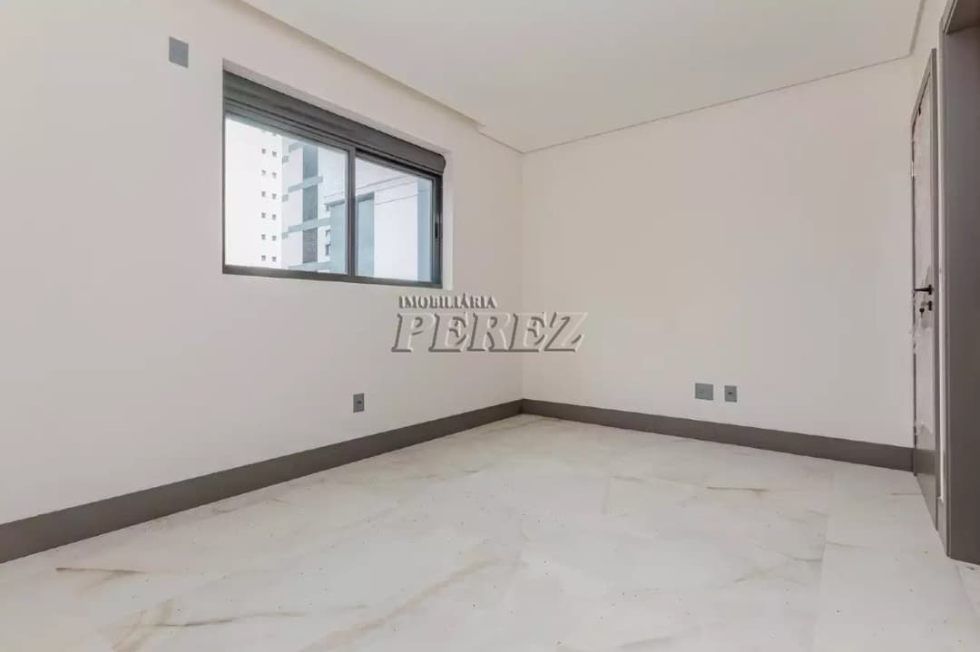 Apartamento à venda de Alto Padrão no Green Ocean - 3 Suítes no Coração de Balneário Camboriú - Foto 9