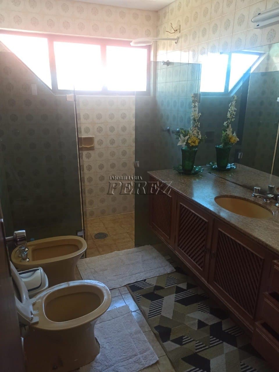 Sobrado à venda de Alto Padrão com 2 Suítes, Lareira e Área de Lazer com Piscina - Foto 14