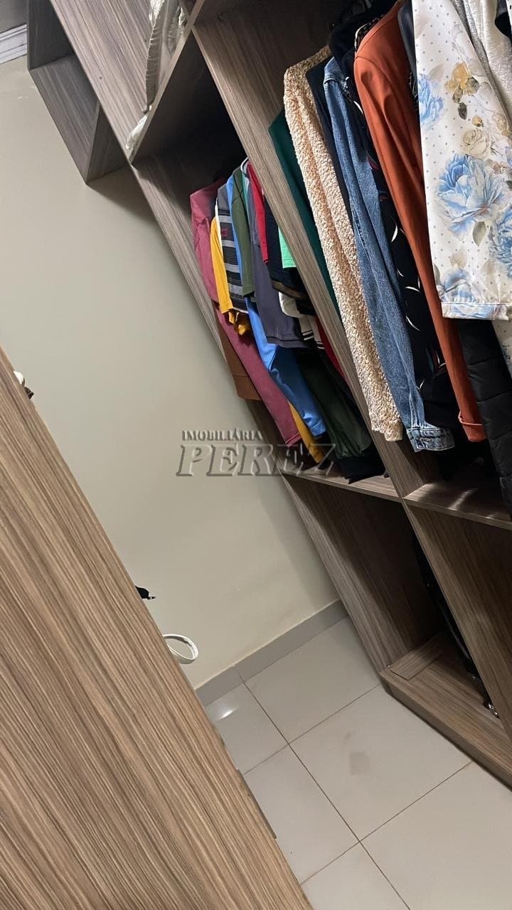 Casa à Venda na Zona Norte de Londrina - Ampla, Funcional e com Espaço Extra! - Foto 11