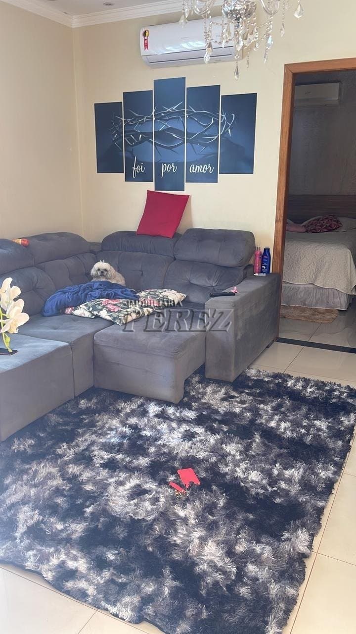 Casa à Venda na Zona Norte de Londrina - Ampla, Funcional e com Espaço Extra! - Foto 3