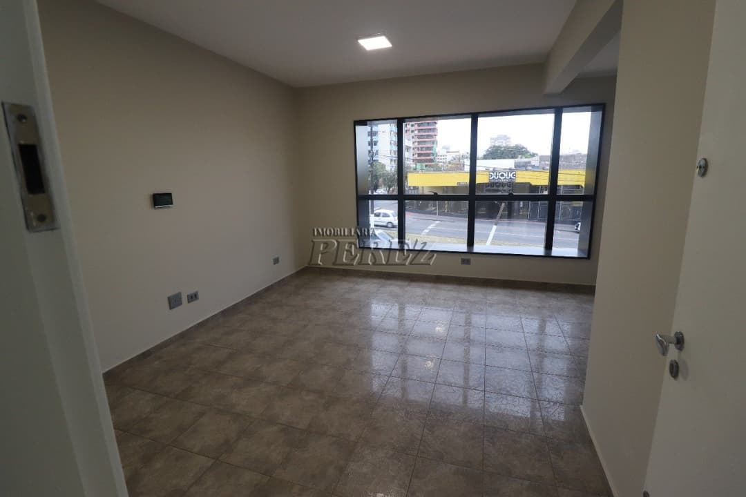Sala para alugar no Edifício Comercial Perez, Rua Brasil no centro de Londrina - Foto 8