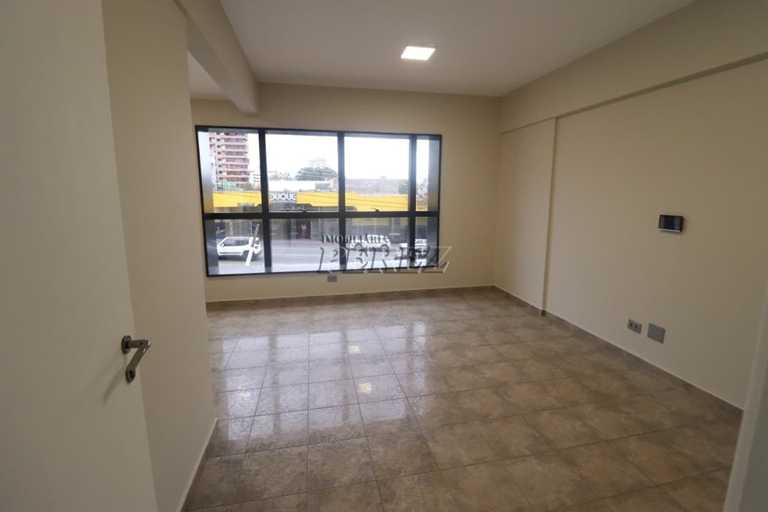 Sala para alugar no Edifício Comercial Perez no centro de Londrina - Foto 3