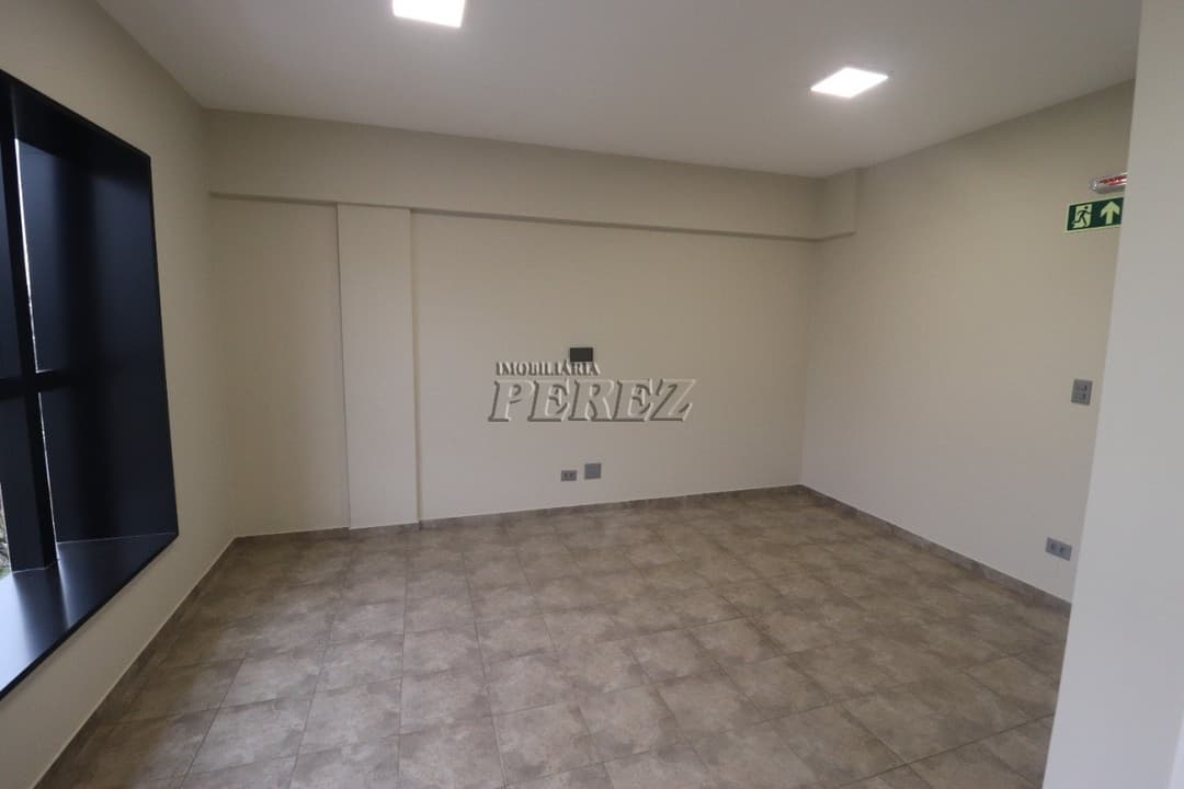 Sala para alugar no Edifício Comercial Perez, na Rua Brasil no centro de Londrina - Foto 11
