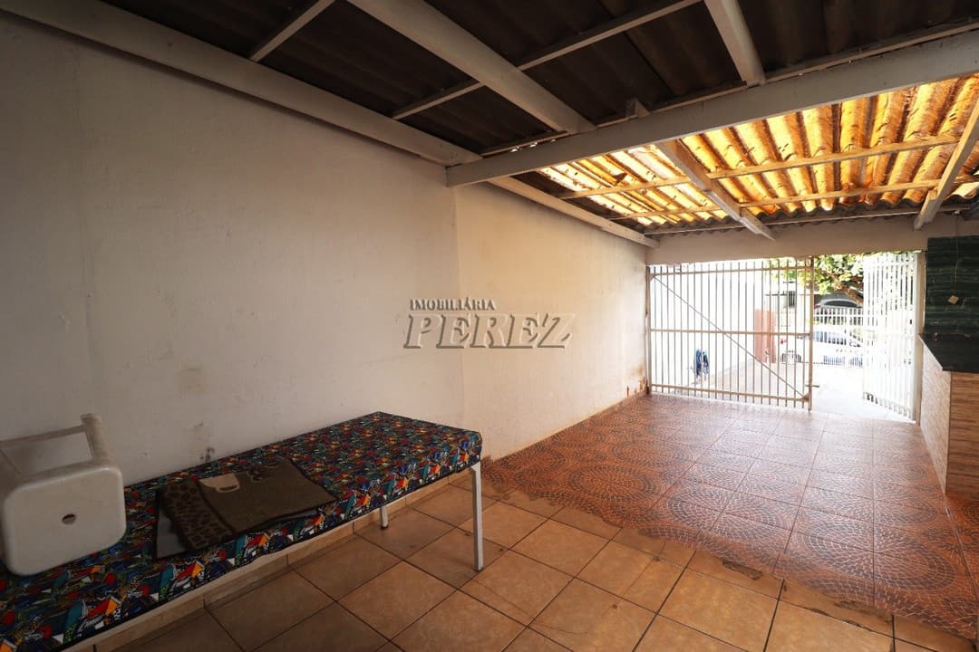 Sobrado à venda, versátil na região oeste de Londrina - Duas unidades e garagem - Foto 23