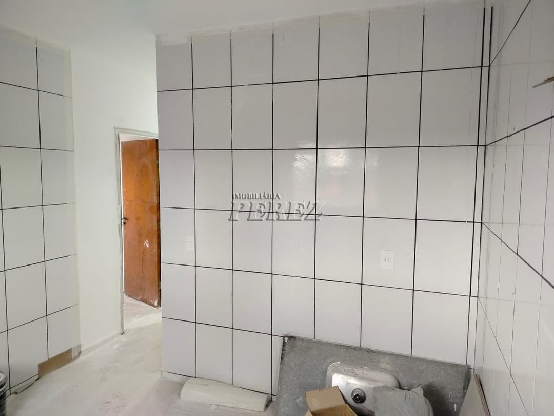 Casa para locação com suíte, jardim de inverno e 2 vagas de garagem! - Foto 10