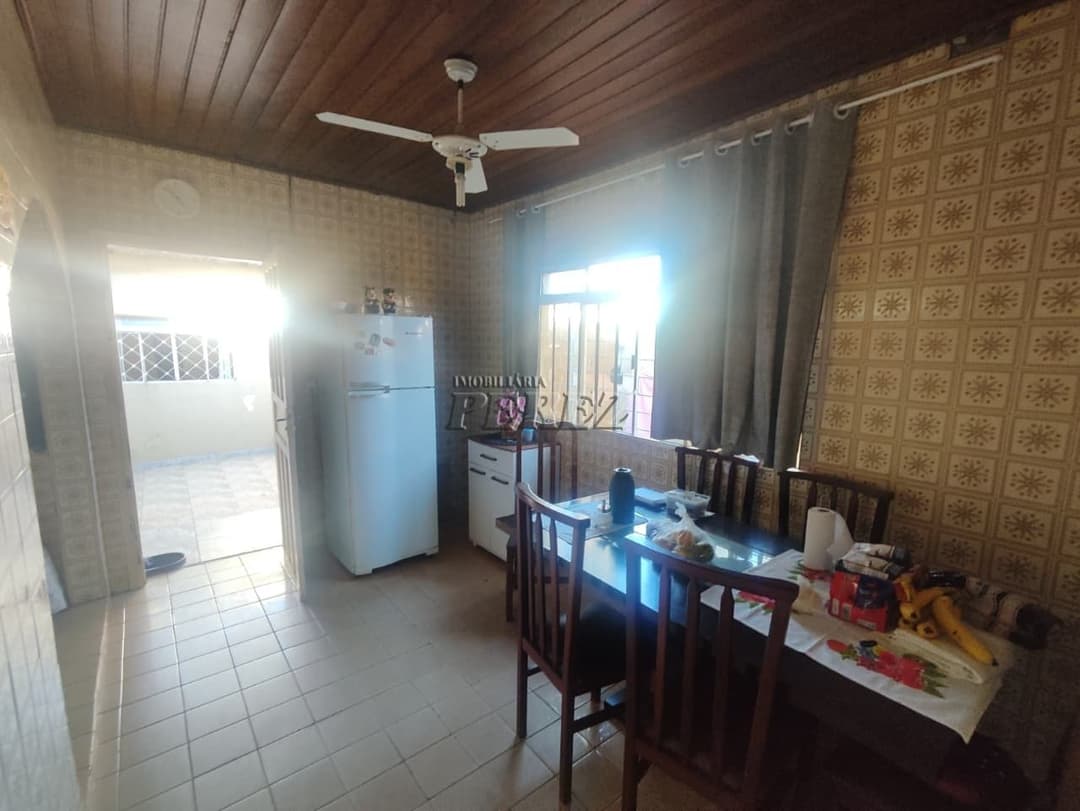 Casa à venda em Londrina - Duas casas no mesmo terreno- Espaço e praticidade para investir ou morar! - Foto 8