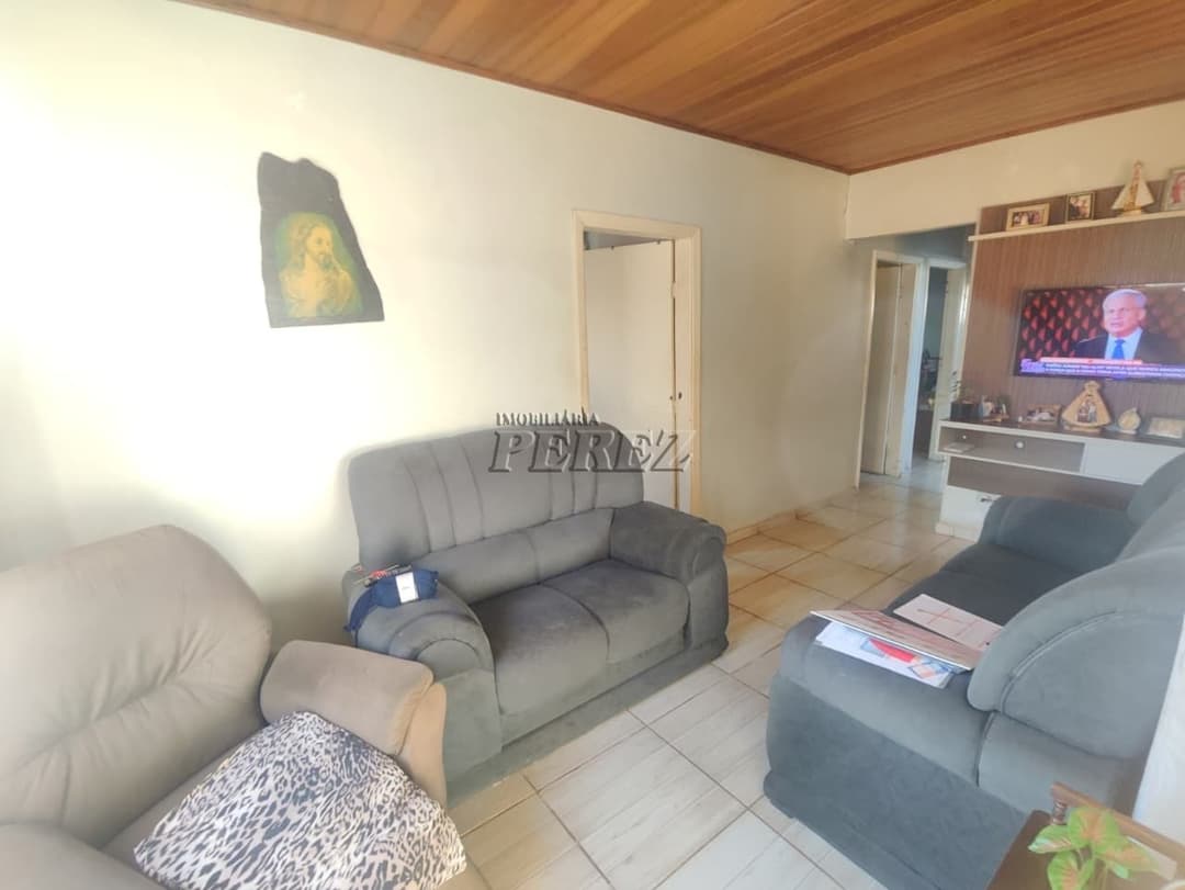 Casa à venda em Londrina - Duas casas no mesmo terreno- Espaço e praticidade para investir ou morar! - Foto 2