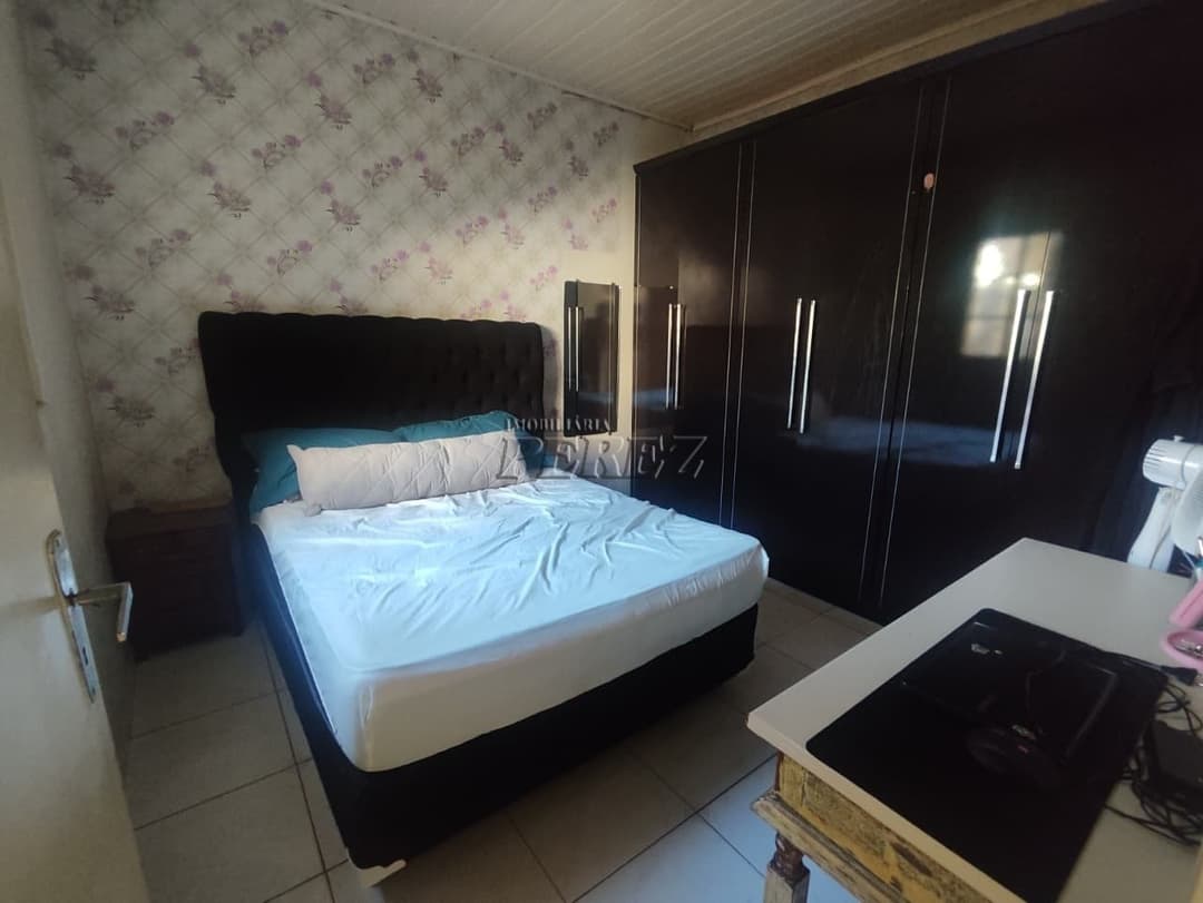 Casa à venda em Londrina - Duas casas no mesmo terreno- Espaço e praticidade para investir ou morar! - Foto 11