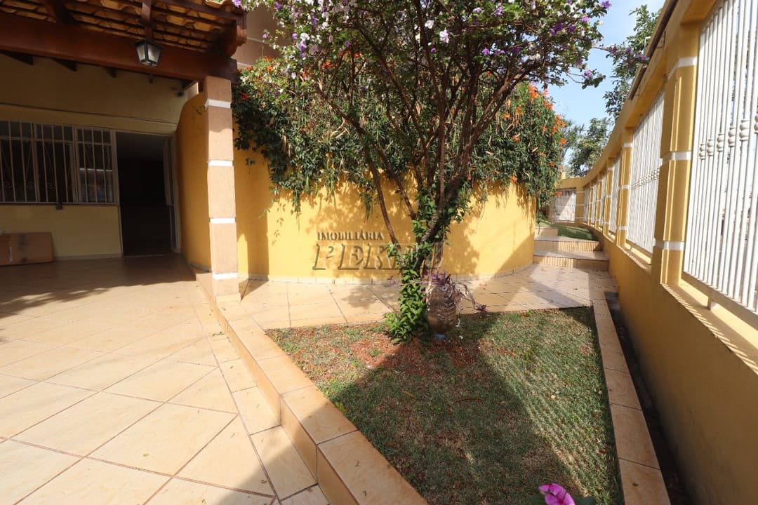 Sobrado Espaçoso para Locação - Jardim Itamarati, Londrina - Foto 34