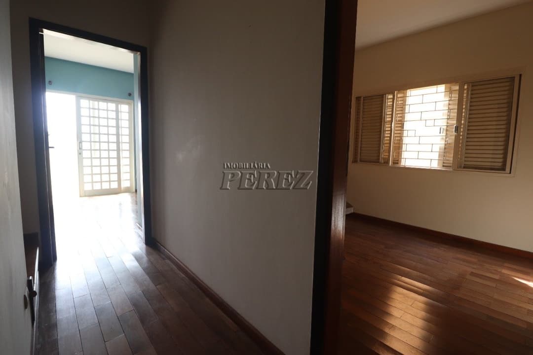 Sobrado Espaçoso para Locação - Jardim Itamarati, Londrina - Foto 36