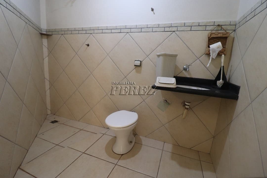 Sobrado Espaçoso para Locação - Jardim Itamarati, Londrina - Foto 78