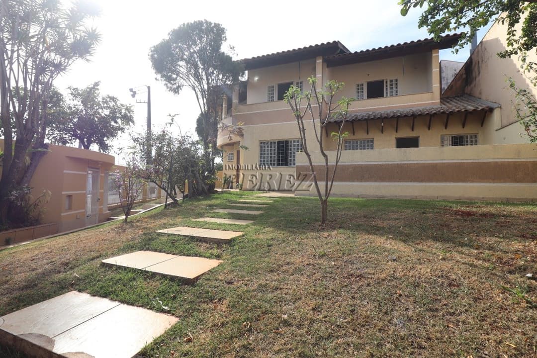 Sobrado Espaçoso para Locação - Jardim Itamarati, Londrina - Foto 0