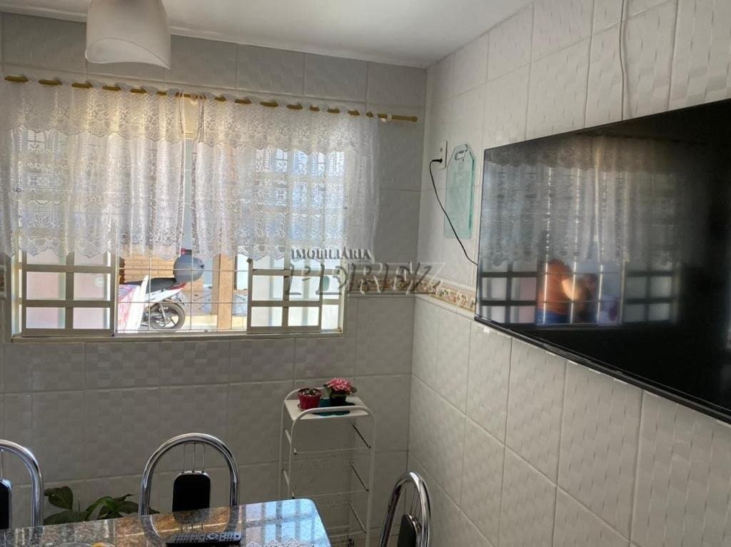 Casa à venda com Edícula na Zona Norte de Londrina - Conforto e Espaço em um Só Lugar! - Foto 3