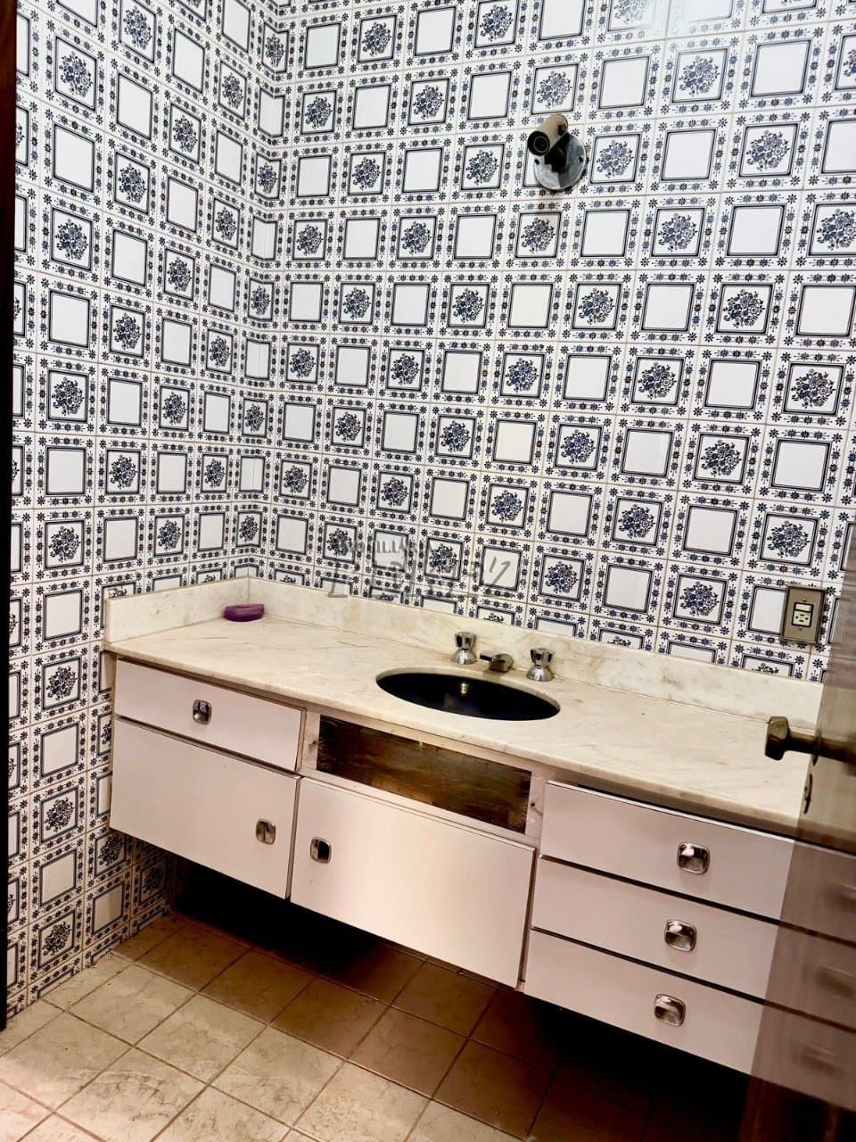 Imóvel comercial para alugar na Av Rio de Janeiro, no centro de Londrina - Foto 9