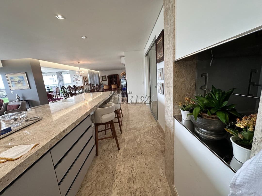 Apartamento de Alto Padrão - Edifício La Torre, Zona Sul de Londrina - Foto 2