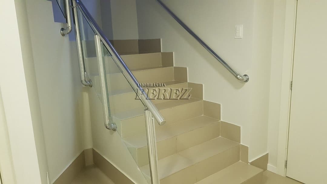 Sala Comercial Térrea para alugar no centro de Londrina - Foto 4