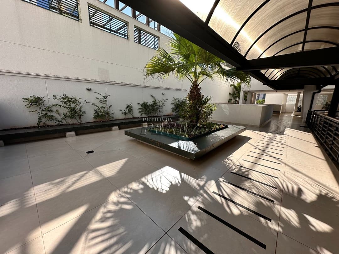 Apartamento para alugar no Edifício Costa Esmeralda na Gleba Palhano, região sul de Londrina - Foto 21