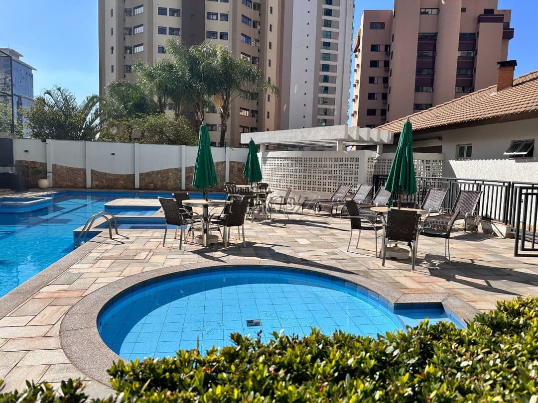 Apartamento para alugar no Edifício Costa Esmeralda na Gleba Palhano, região sul de Londrina - Foto 35