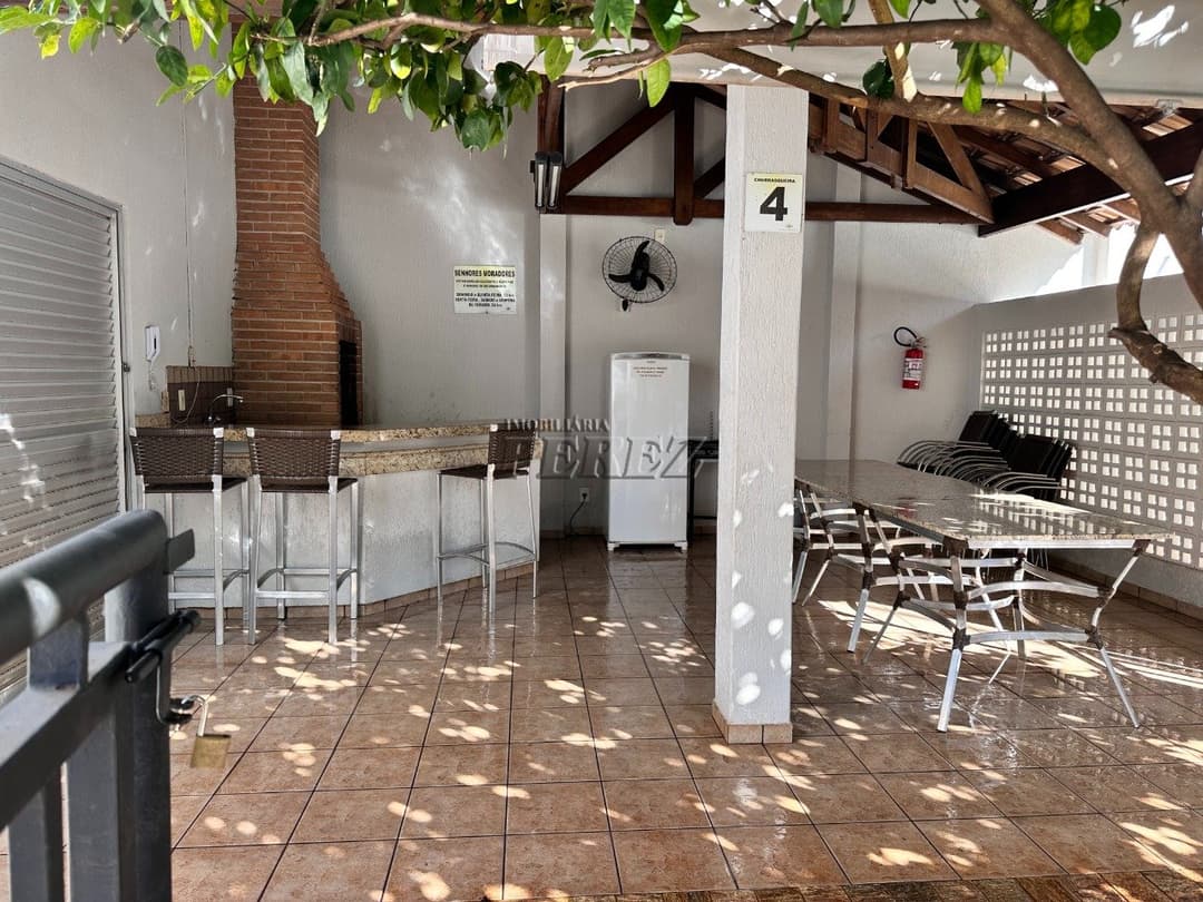 Apartamento para alugar no Edifício Costa Esmeralda na Gleba Palhano, região sul de Londrina - Foto 37