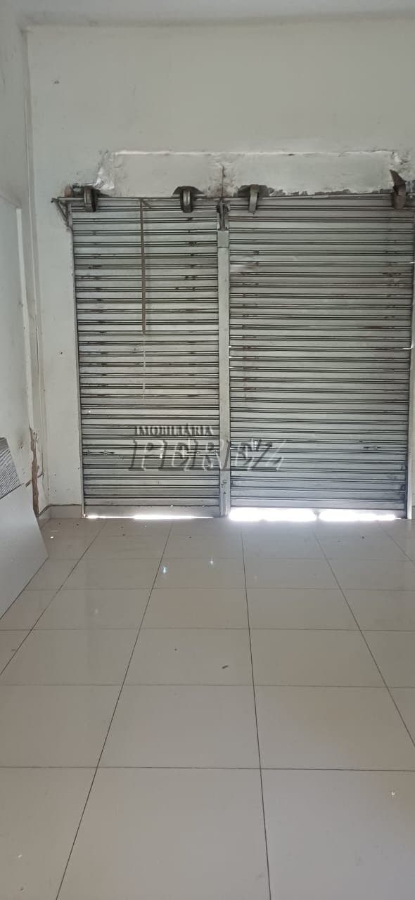Sala comercial para alugar no Bandeirantes, região oeste de Londrina - Foto 1