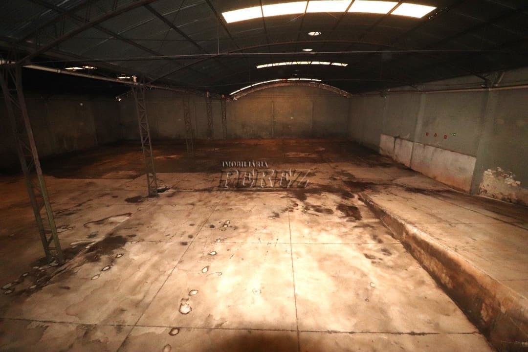 Barracão para alugar no Cilo 3, região oeste de Londrina - Foto 12