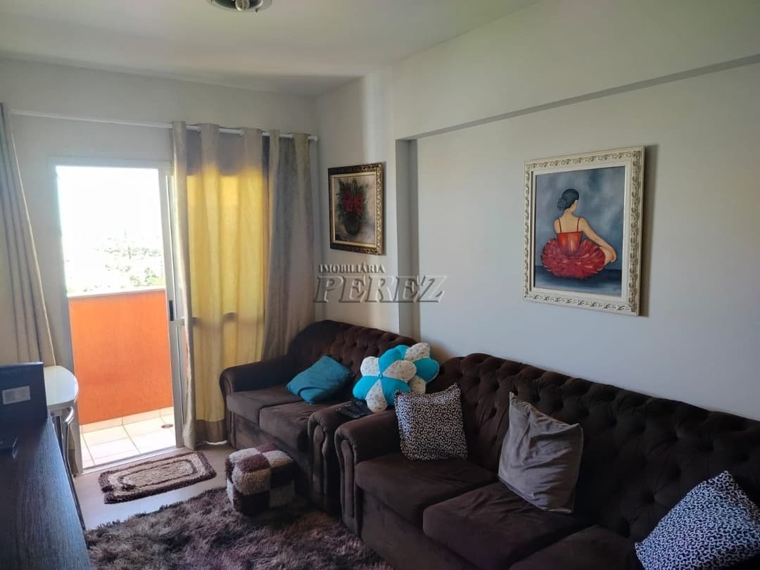 Apartamento à venda em Andar Alto com 2 Dormitórios, Sacada e Área Gourmet - Vista Privilegiada em Londrina!