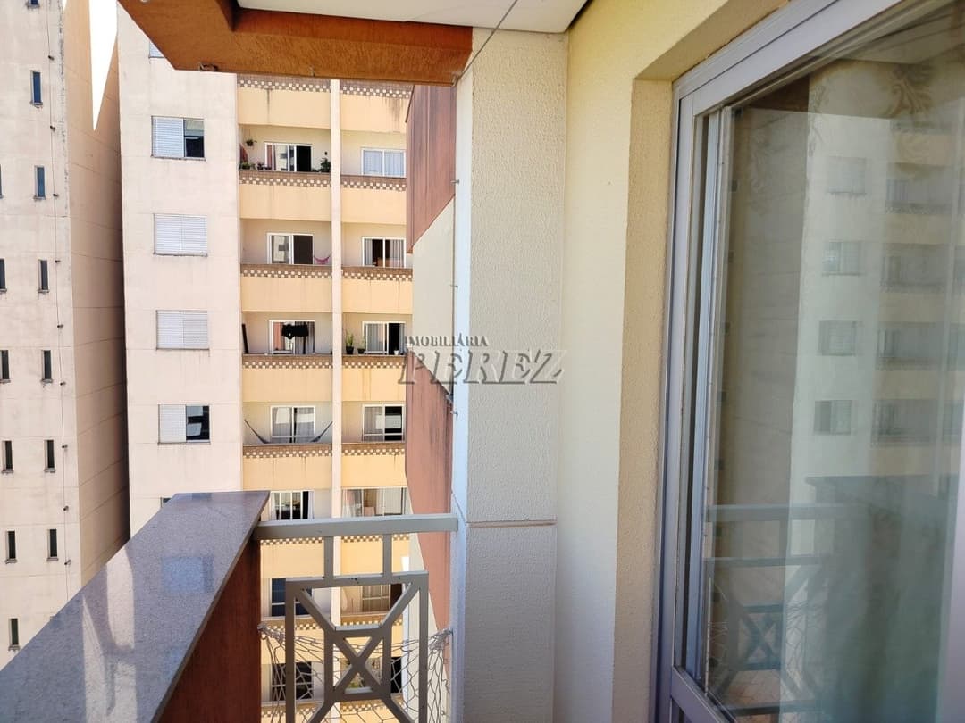 Apartamento à venda em Andar Alto com 2 Dormitórios, Sacada e Área Gourmet - Vista Privilegiada em Londrina!