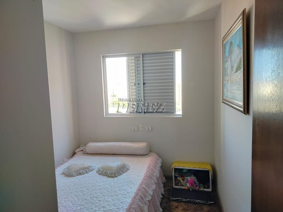 Apartamento à venda em Andar Alto com 2 Dormitórios, Sacada e Área Gourmet - Vista Privilegiada em Londrina!