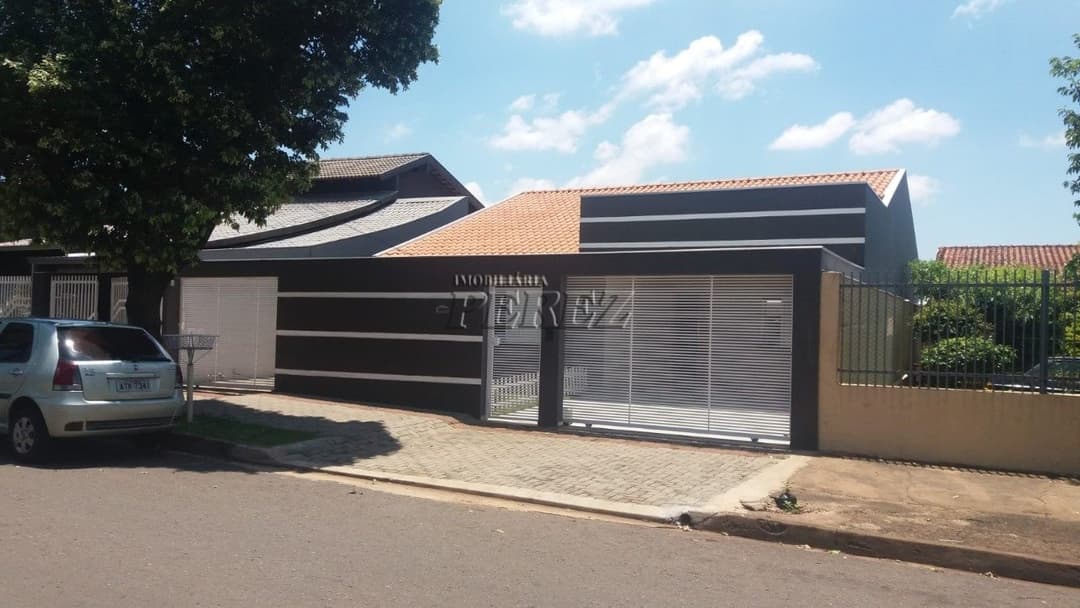 Casa à Venda no Jardim Bandeirantes - Espaço e Renda em um Só Imóvel! - Foto 0