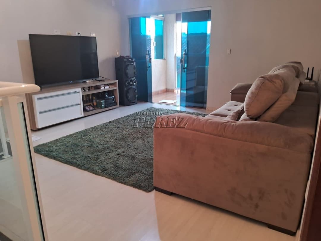 Casa à venda, Ampla Residência na Zona Leste de Londrina - 4 Dormitórios, 3 Suítes e 5 Vagas - Foto 3