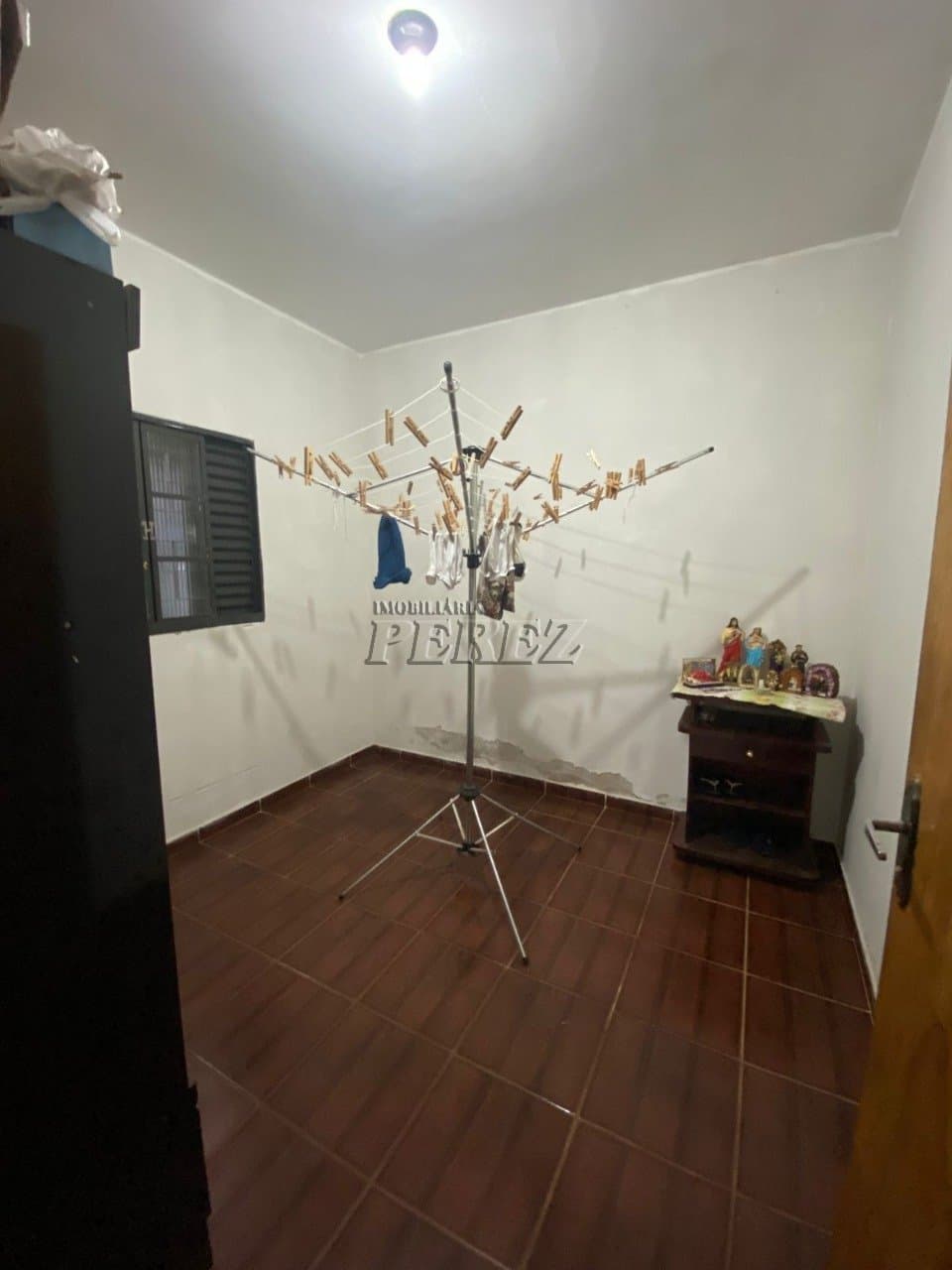 Casa à Venda na Zona Norte de Londrina - 3 Quartos em Terreno de 320m² - Foto 6