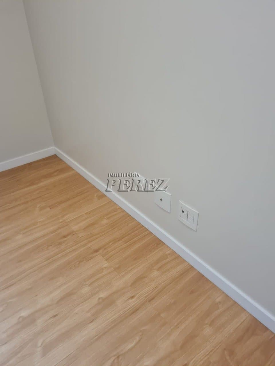 Apartamento à venda no Solar Lalique - 3 Dormitórios com Suíte e Sacada em Londrina! - Foto 9