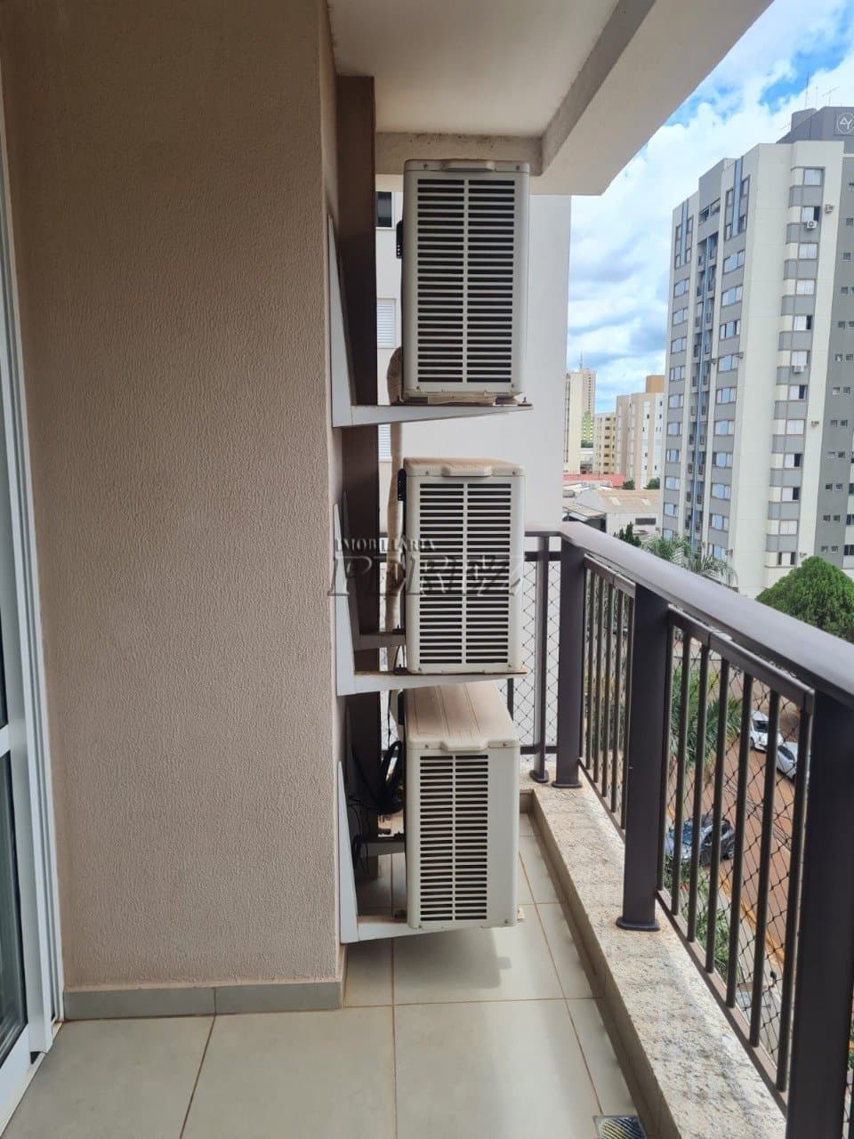 Apartamento à venda no Solar Lalique - 3 Dormitórios com Suíte e Sacada em Londrina! - Foto 16
