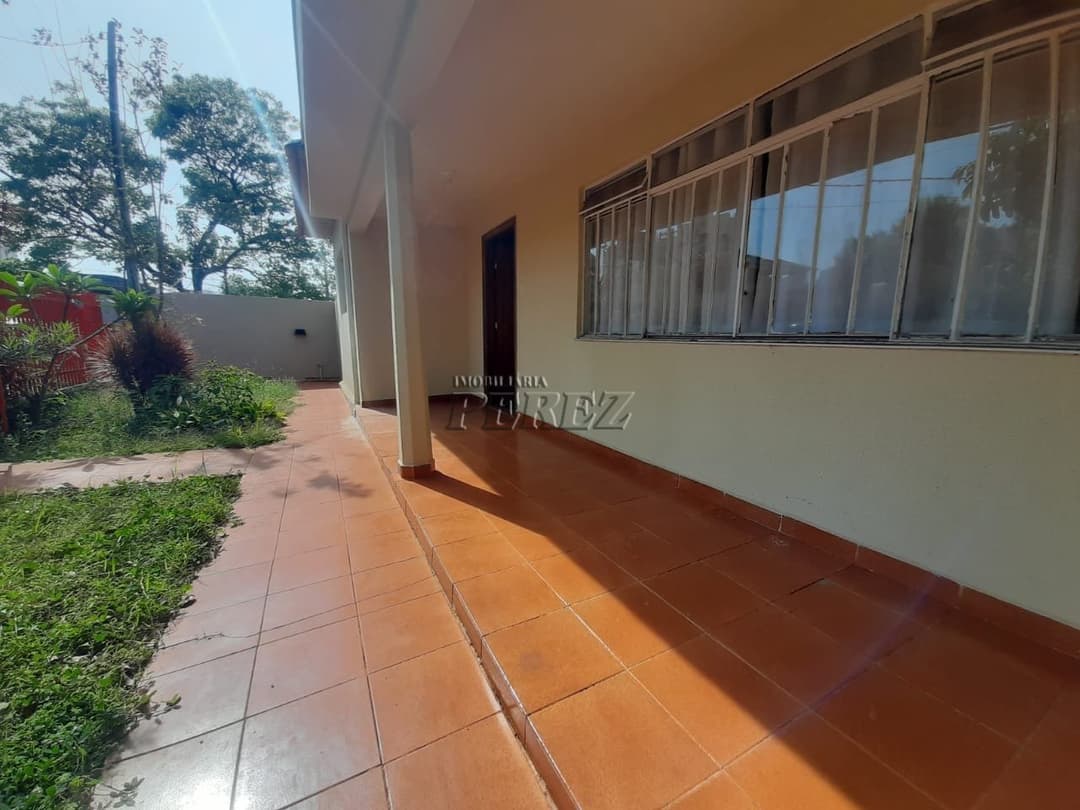Casa de Três Quartos Para alugar no Centro de Londrina - Foto 6