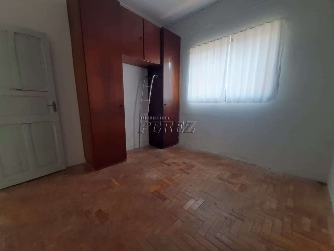 Casa de Três Quartos Para alugar no Centro de Londrina - Foto 10