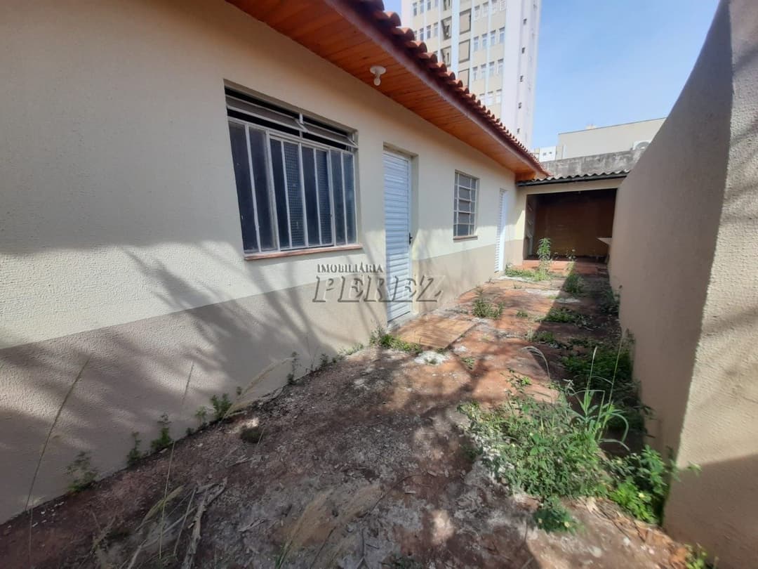 Casa de Fundos para alugar no Centro de Londrina - Foto 3