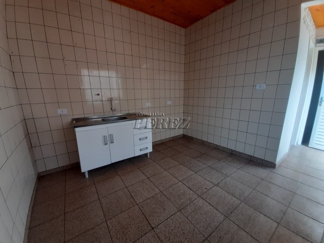 Casa de Fundos para alugar no Centro de Londrina - Foto 9