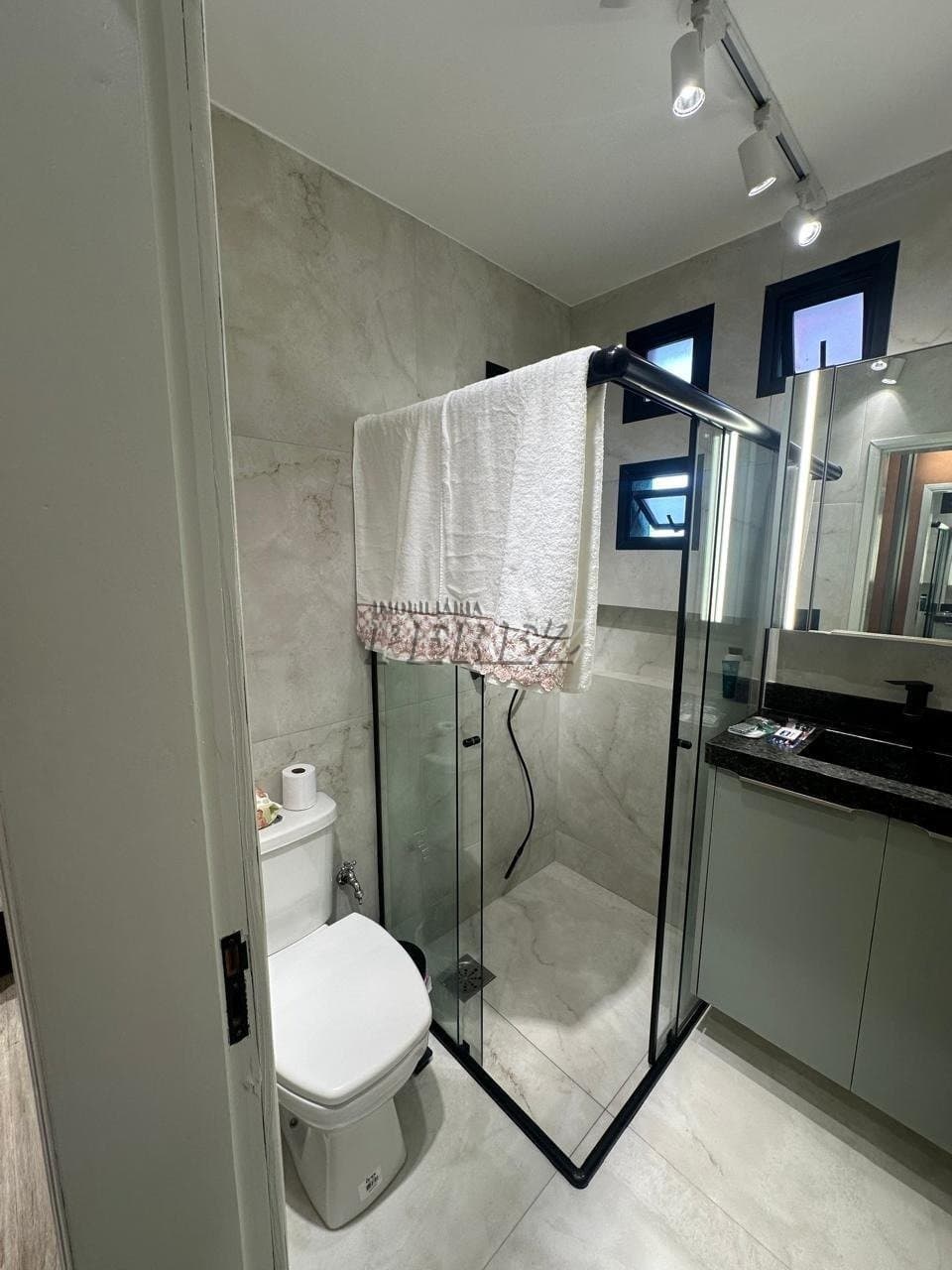 Apartamento à venda Mobiliado no Centro de Londrina - Pronto para Morar! - Foto 17