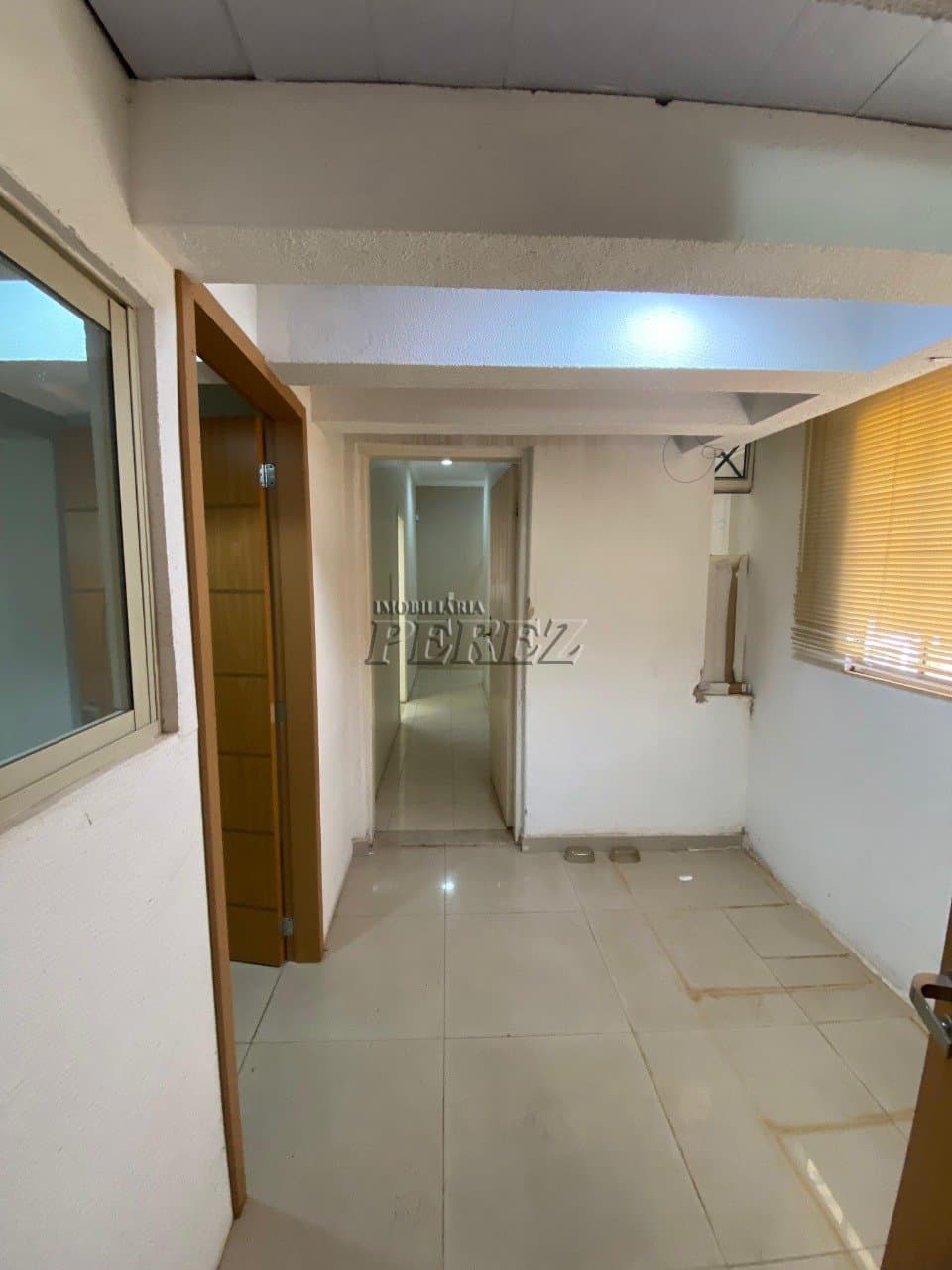 Casa Comercial para alugar no Centro de Londrina - Foto 0