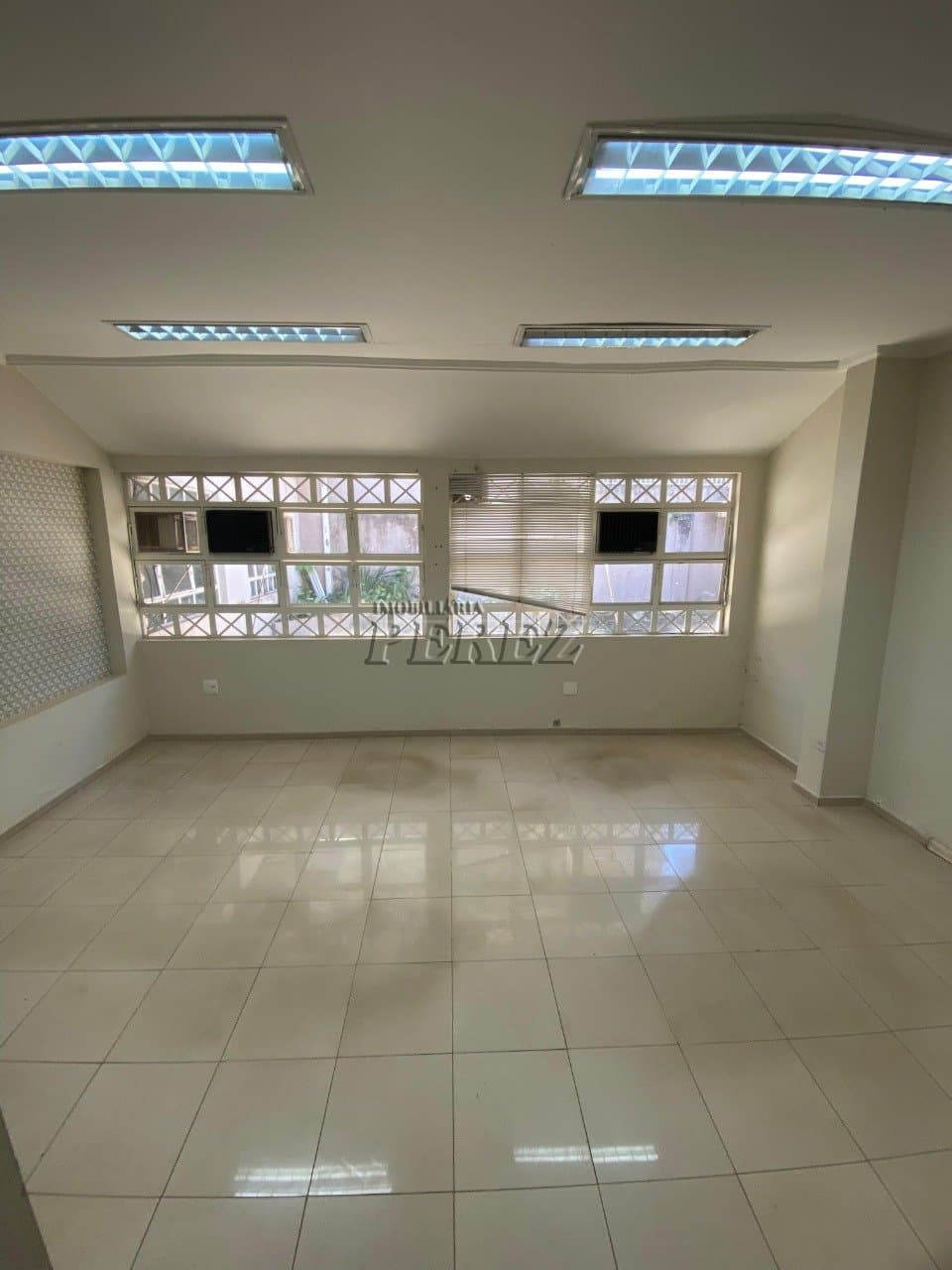Casa Comercial para alugar no Centro de Londrina - Foto 5
