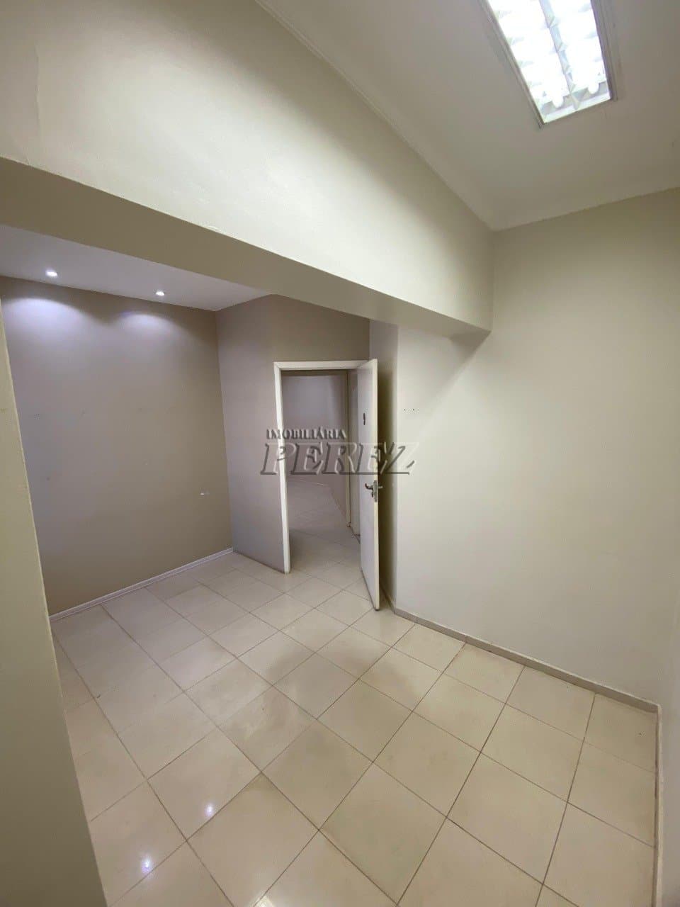 Casa Comercial para alugar no Centro de Londrina - Foto 6