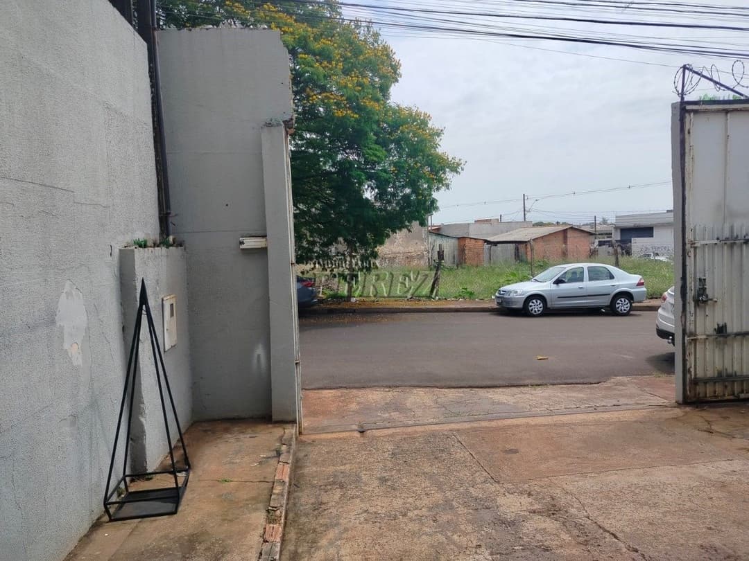 Barracão à venda, próximo ao Shopping  Boulevard, aceita permuta por terreno e veiculo. - Foto 1