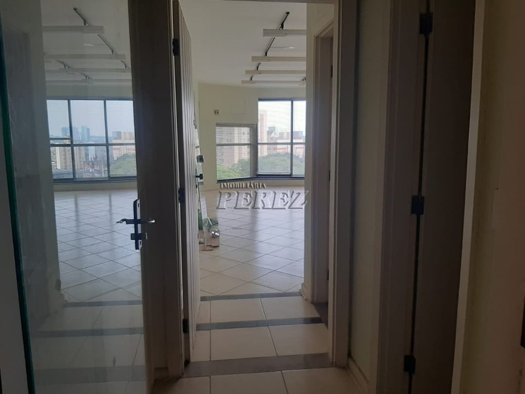 Sala para alugar no Edifício Pioneiros do Café, no centro de Londrina - Foto 1