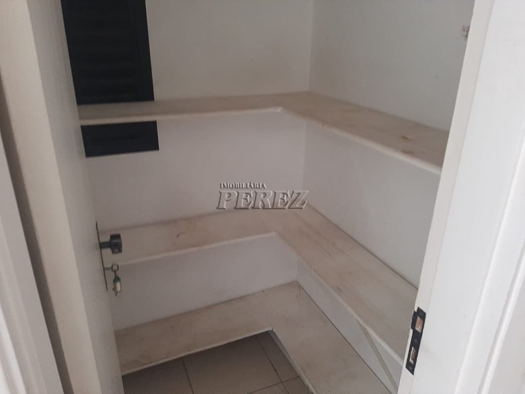 Sala para alugar no Edifício Pioneiros do Café, no centro de Londrina - Foto 3