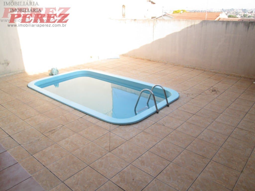 Sobrado com piscina para alugar no jardim Santa Monica na região norte em Londrina. - Foto 3