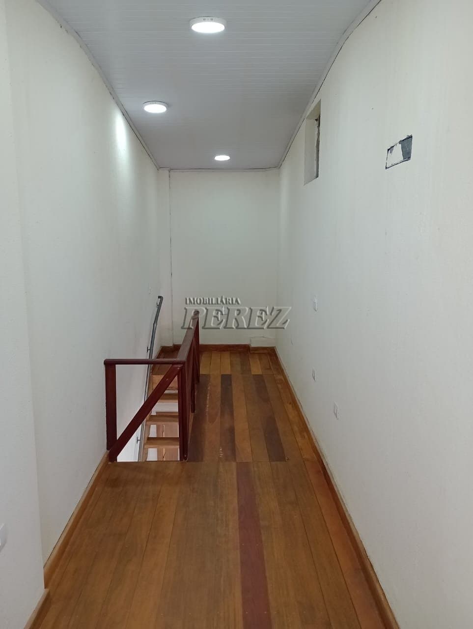 Sala Comercial para alugar na Rua Pio XII no centro de Londrina - Foto 5