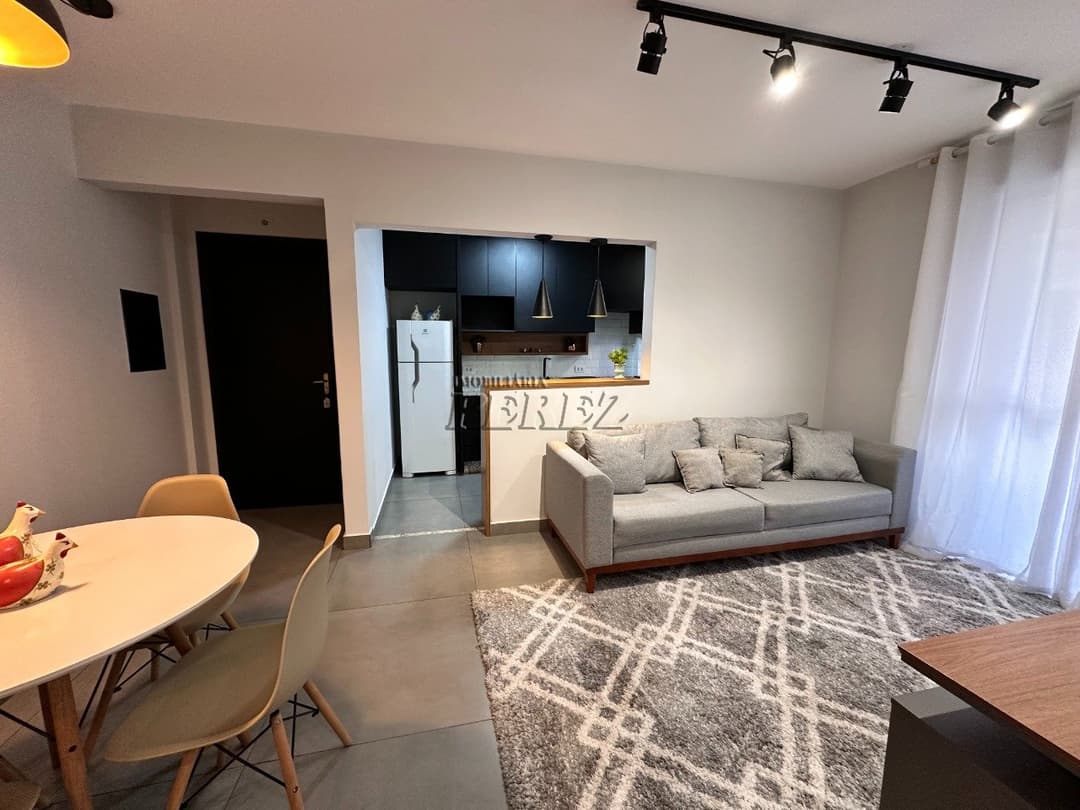 Apartamento Mobiliado de dois quartos para alugar no centro de Londrina - Foto 2